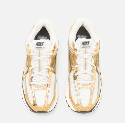 Zoom Vomero 5 Metallic Gold